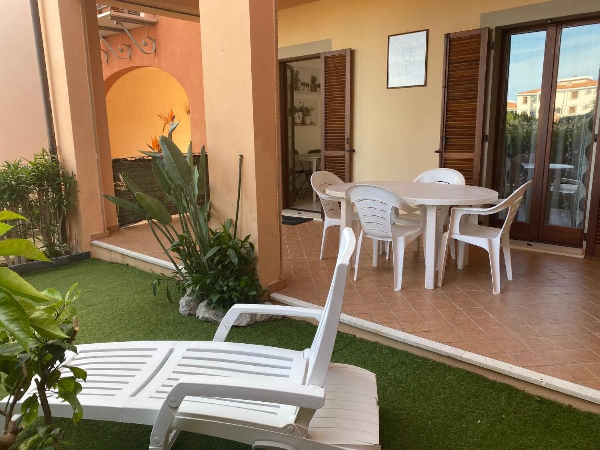 Casa Mayo Olbia Bagian luar foto